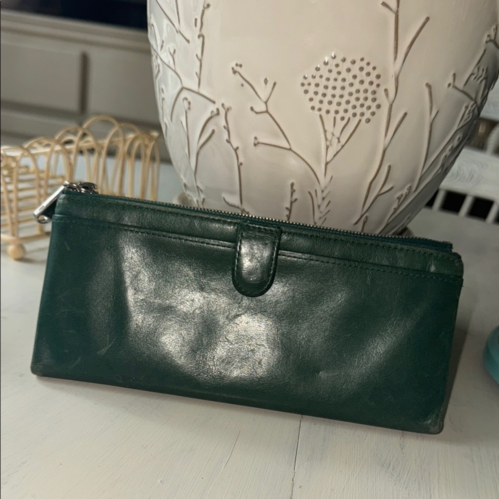 HOBO Taylor Green Leather Wallet